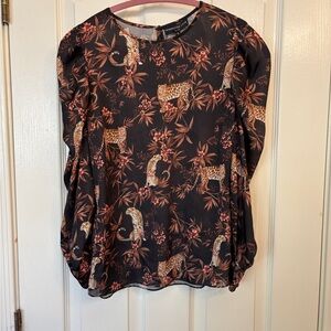 Génération Love Moving Léopard LS Blouse Women’s Size XS Style #F 20299 NWT